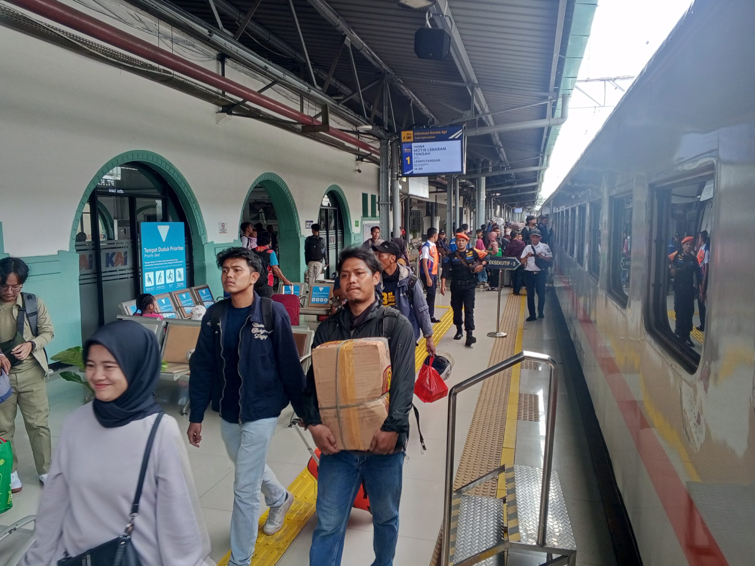 KAI Group Melayani 10,6 Juta Penumpang Selama Angleb 2025
