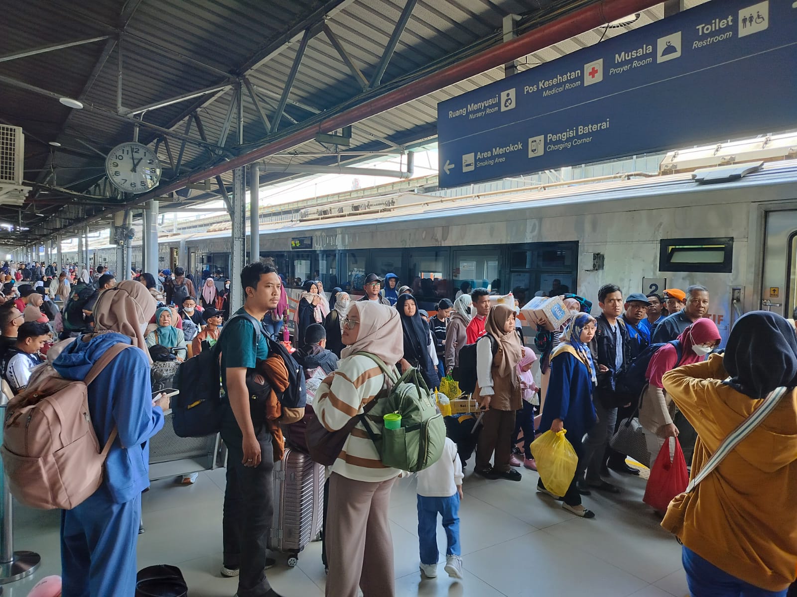 WFA Membantu Arus Balik Kereta Api Tetap Lancar