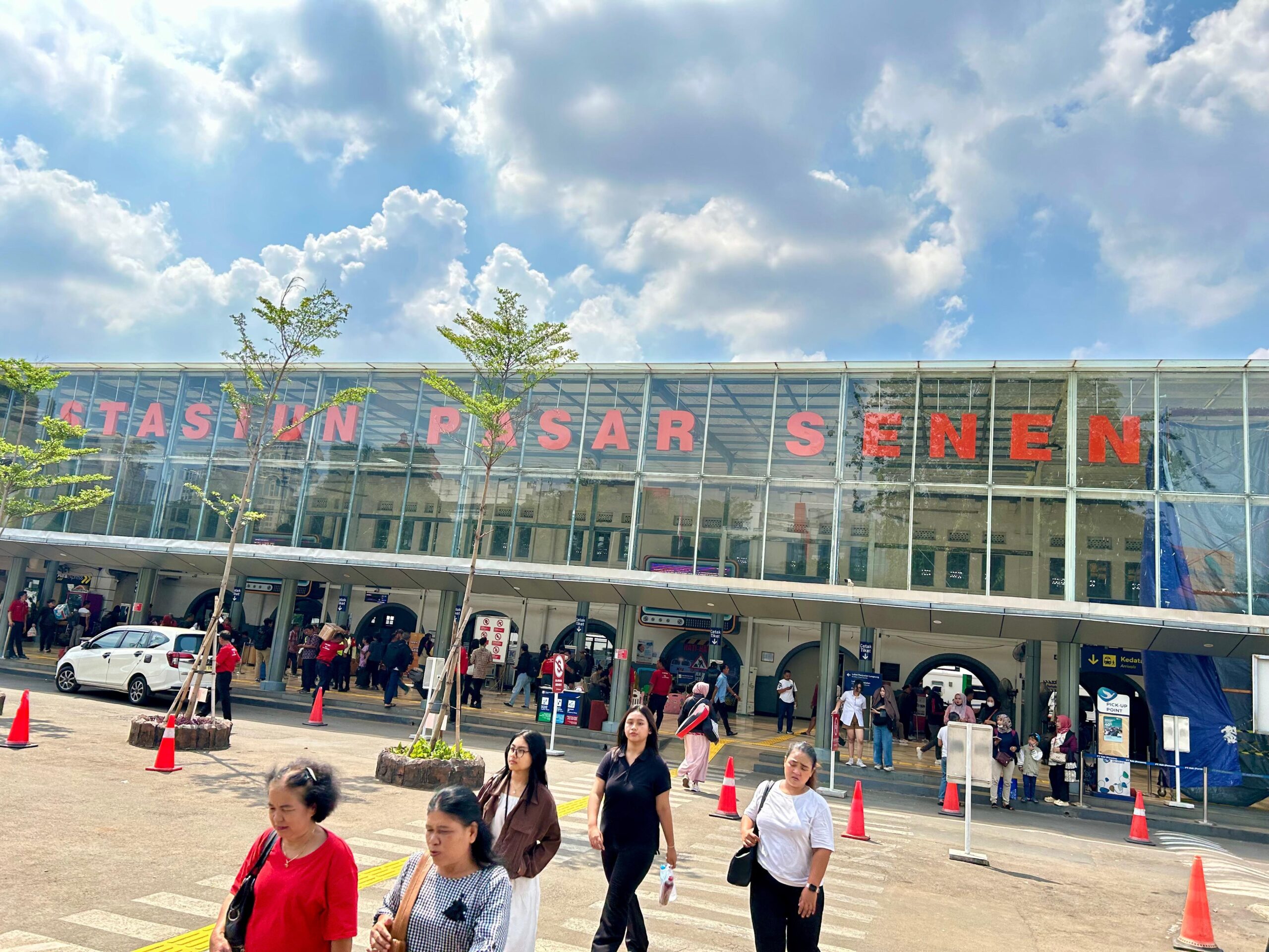 Stasiun Pasar Senen Lancarkan Perjalanan Mudik dan Balik Selama Lebaran