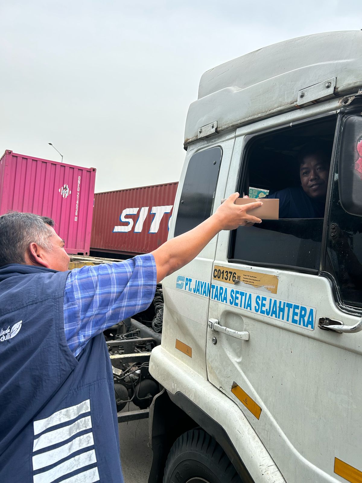 Volume Truk Masuk Terminal NPCT 1 Naik Drastis, Pelindo Jelaskan Kemacetan di Tanjung Priok
