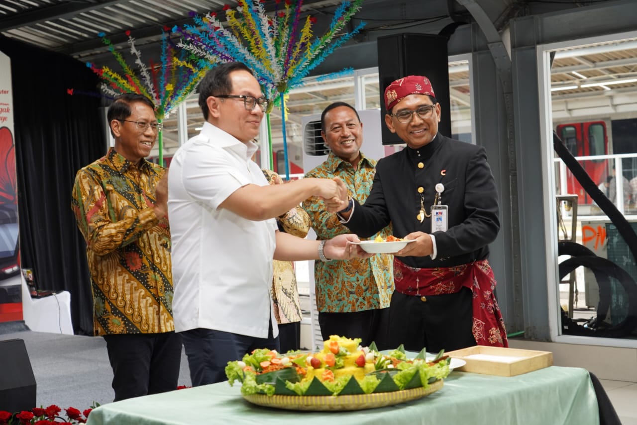 100 Tahun KAI KRL Berkelanjutan, Simbol Transformasi Transportasi Nasional