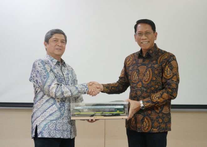 KAI Paparkan Strategi Adaptif dan Kepemimpinan Transportasi Masa Depan di Kuliah Tamu FTMD ITB