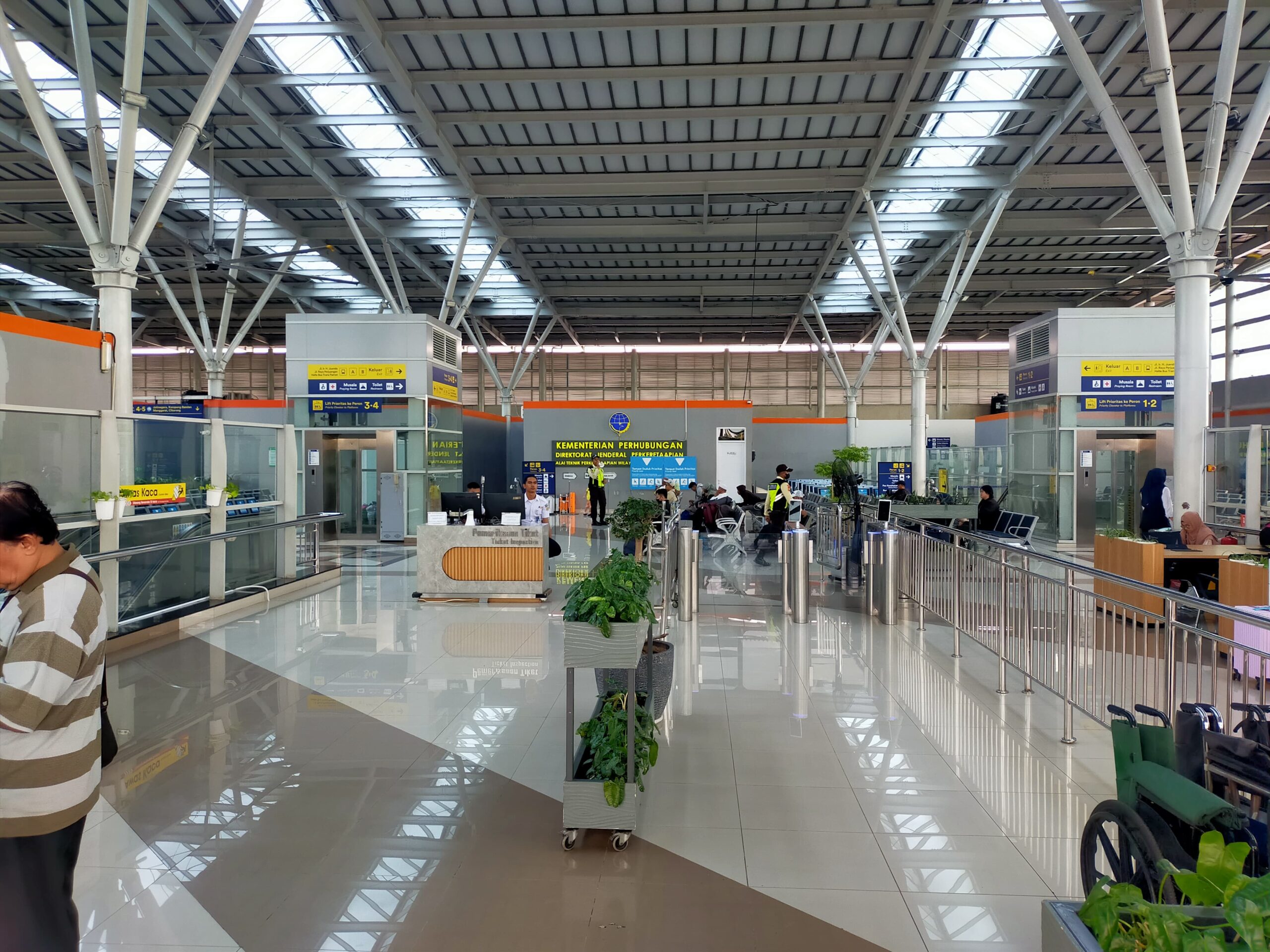 Stasiun Bekasi Jadi Simpul Modernisasi, Lonjakan Penumpang Bukti Transformasi Transportasi
