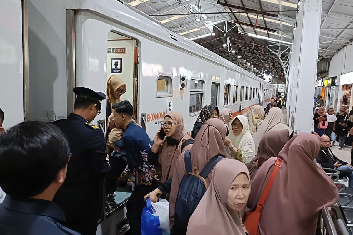 KAI Daop 5 Sediakan Kursi Tambahan Jelang Libur Panjang