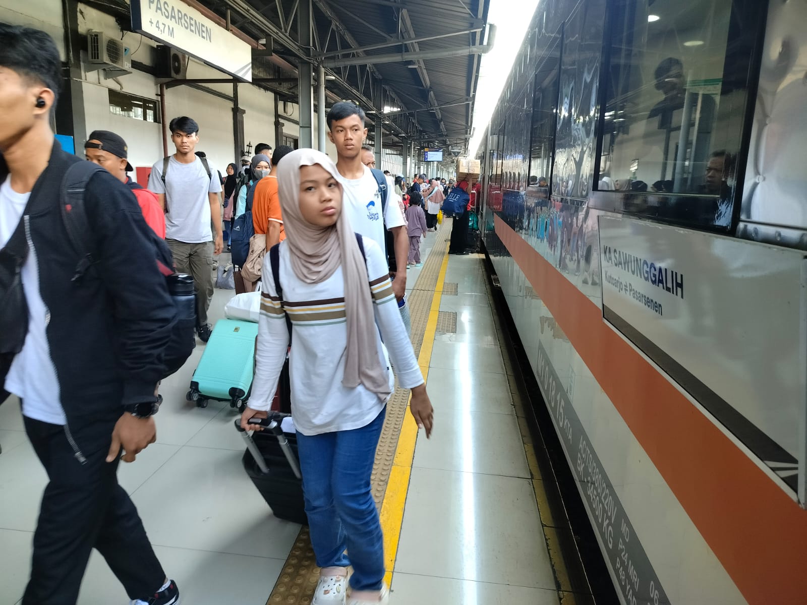 Okupansi Kereta Api Tembus 105% di Hari Pertama Libur Panjang