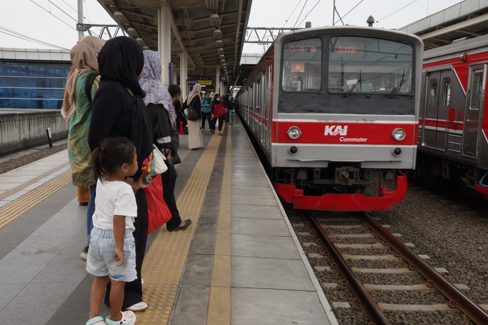 KAI Tanggapi Positif Kebijakan Transportasi Umum bagi ASN DKI Jakarta
