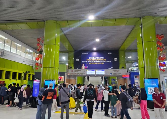 Libur Panjang Waisak Dongkrak Okupansi Kereta Api hingga 104 Persen