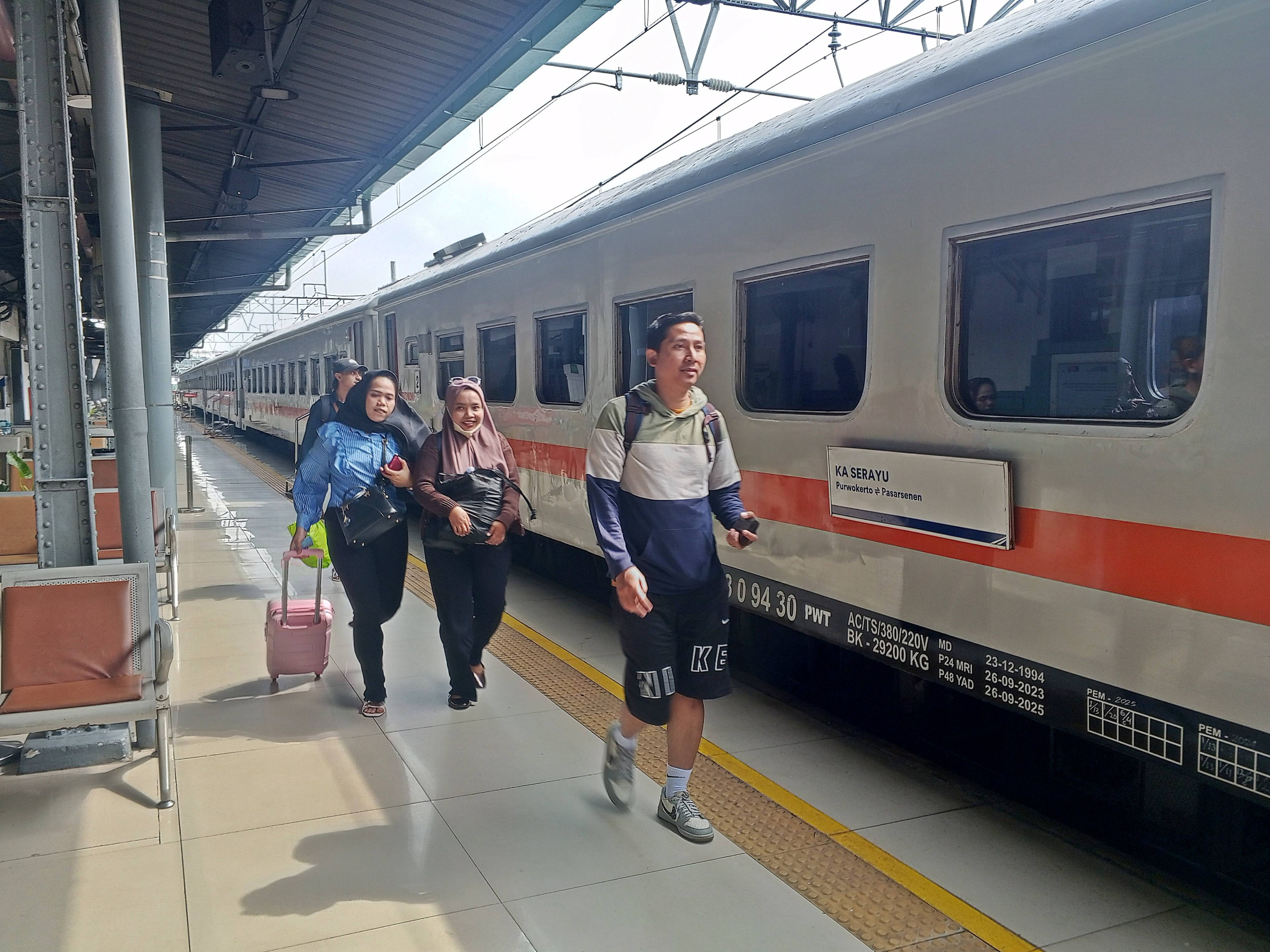 Program PSO 2025 Perluas Akses Transportasi, KAI Fokus pada Layanan Bersubsidi Berkualitas