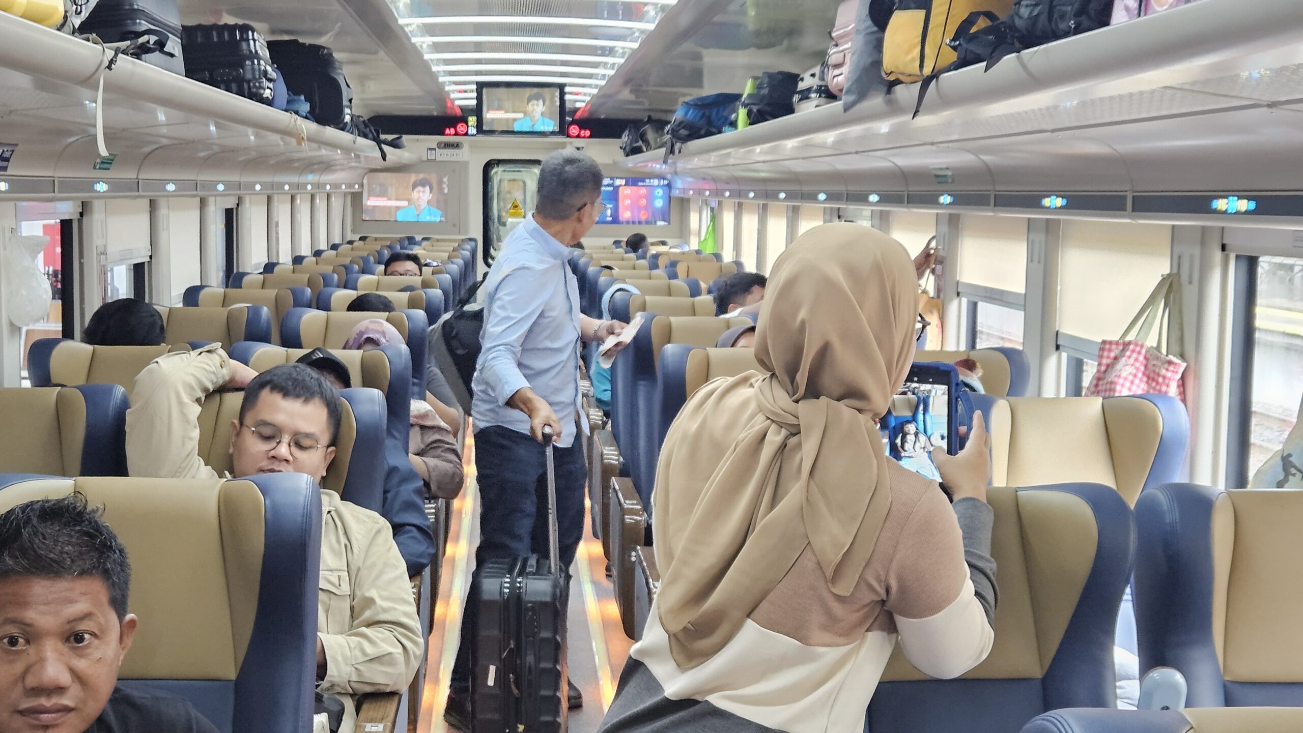 Diskon Tiket Kereta KAI untuk Lansia Jadi Solusi Mobilitas di Hari Lanjut Usia 2025